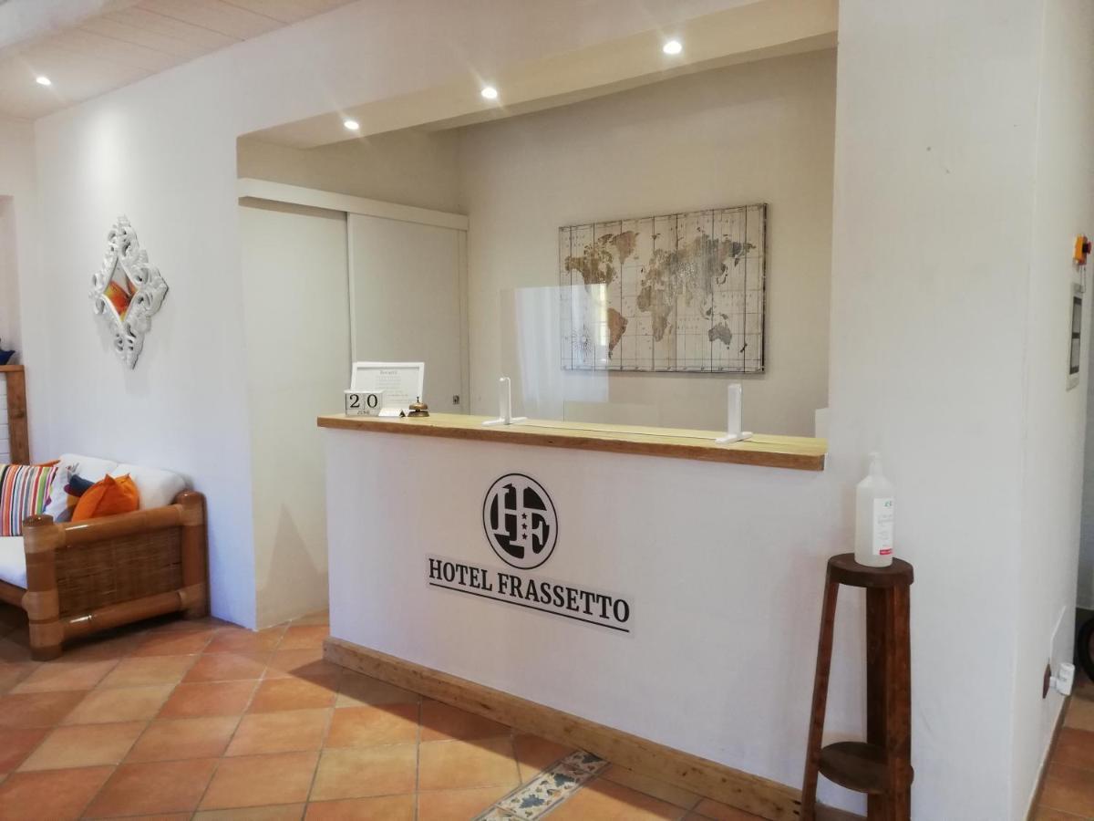 Hotel Frassetto ซานตา เตเรซา กัลลูรา ภายนอก รูปภาพ